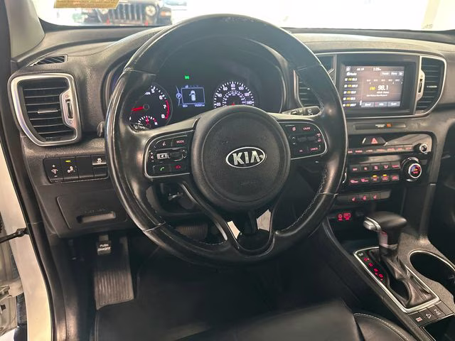 2018 Snow White Pearl Kia Sportage EX AWD SUV