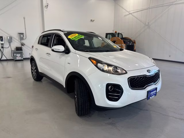 2018 Snow White Pearl Kia Sportage EX AWD SUV