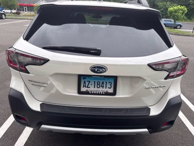 2024 Crystal White Pearl Subaru Outback Limited AWD SUV