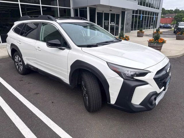 2024 Crystal White Pearl Subaru Outback Limited AWD SUV