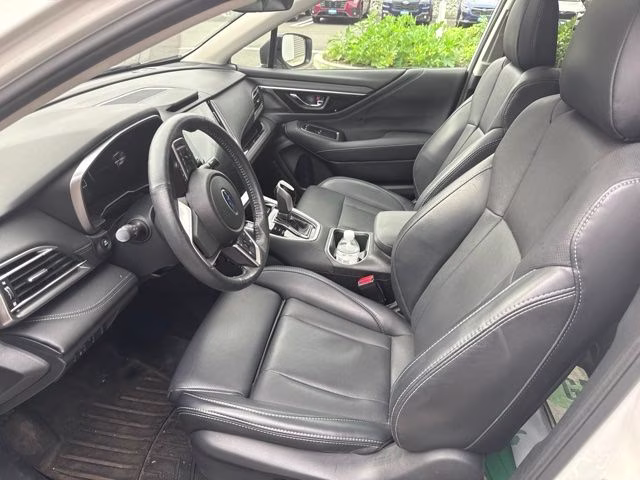 2024 Crystal White Pearl Subaru Outback Limited AWD SUV