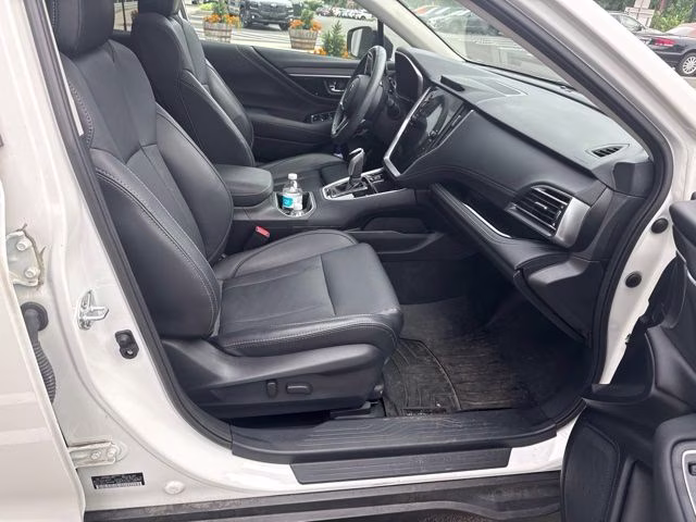 2024 Crystal White Pearl Subaru Outback Limited AWD SUV