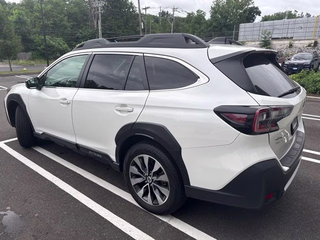 2024 Crystal White Pearl Subaru Outback Limited AWD SUV
