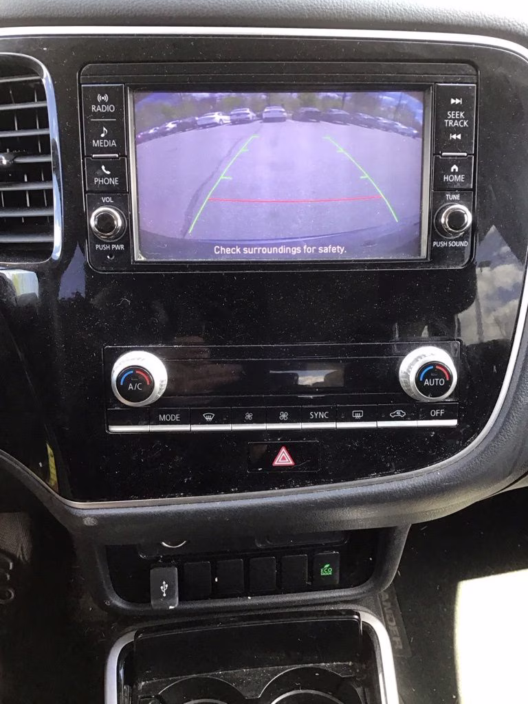 2020 Gray Mitsubishi Outlander ES 4X4 SUV