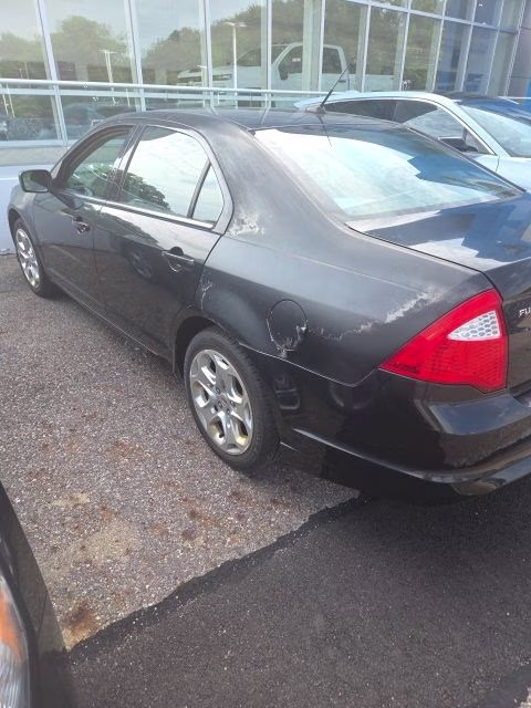 2010 Ford Fusion SE FWD Sedan
