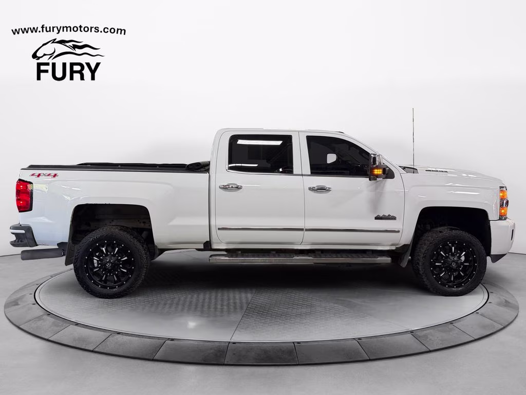 2017 Summit White Chevrolet Silverado 2500HD High Country Duramax Plus w/Preferred Equipt 4X4 Truck