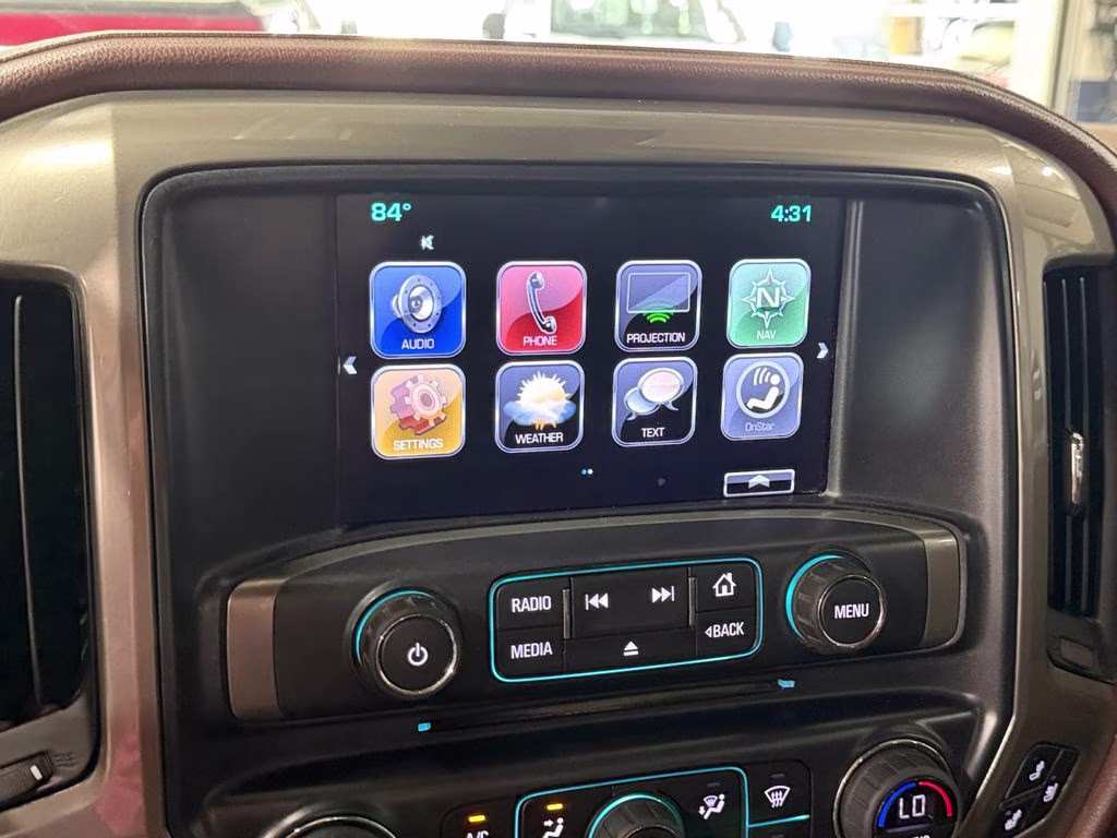 2017 Summit White Chevrolet Silverado 2500HD High Country Duramax Plus w/Preferred Equipt 4X4 Truck