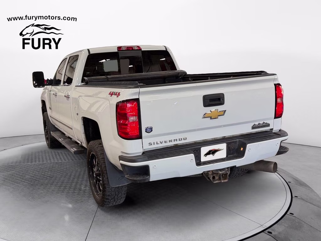 2017 Summit White Chevrolet Silverado 2500HD High Country Duramax Plus w/Preferred Equipt 4X4 Truck