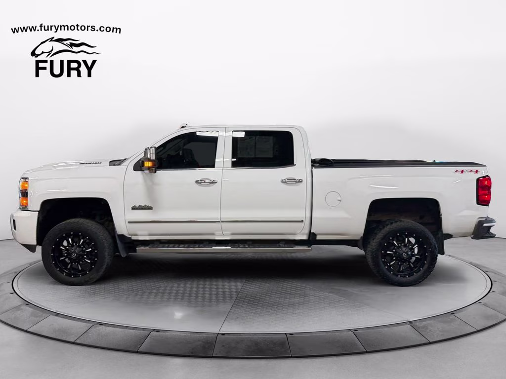 2017 Summit White Chevrolet Silverado 2500HD High Country Duramax Plus w/Preferred Equipt 4X4 Truck