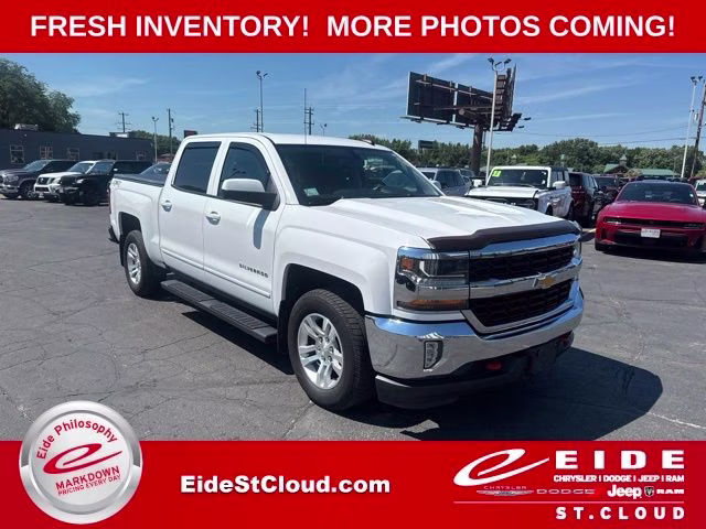 2018 Summit White Chevrolet Silverado 1500 LT 4X4 Truck