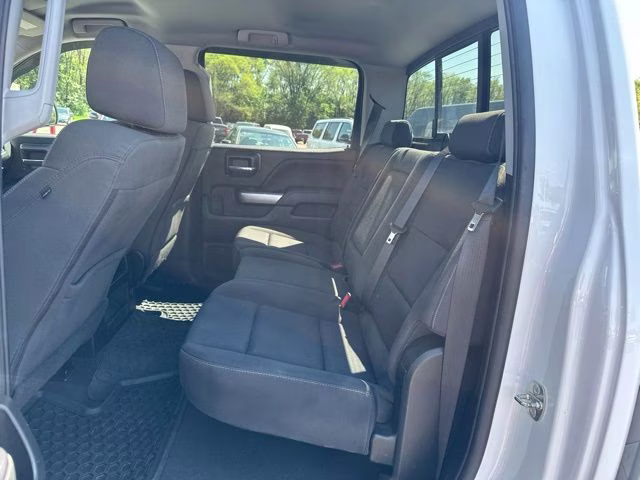 2018 Summit White Chevrolet Silverado 1500 LT 4X4 Truck