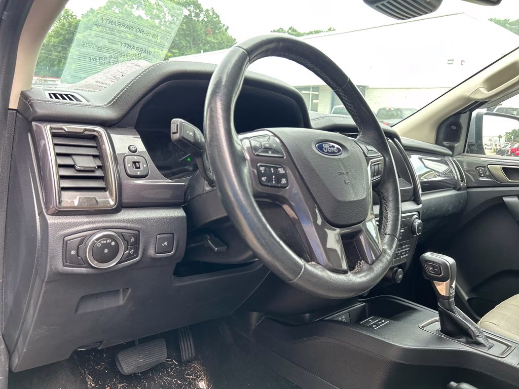 2023 Iconic Silver Metallic Ford Ranger Lariat RWD Truck