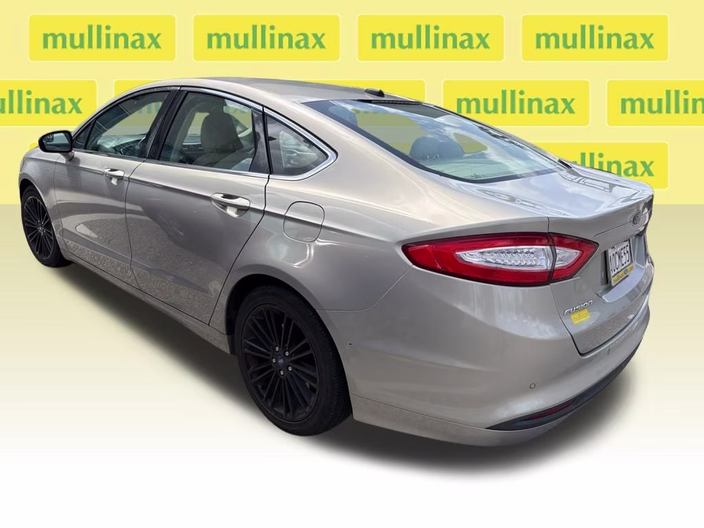 2016 Tectonic Ford Fusion SE FWD Sedan