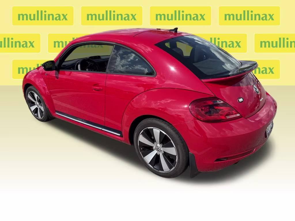 2014 Tornado Red Volkswagen Beetle 2.0T R-Line FWD Hatchback