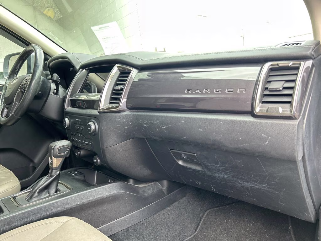 2023 Iconic Silver Metallic Ford Ranger Lariat RWD Truck