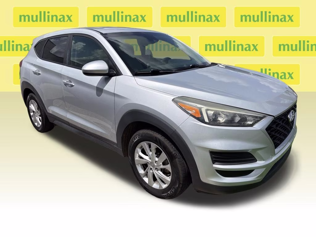 2019 Molten Silver Hyundai Tucson SE FWD SUV