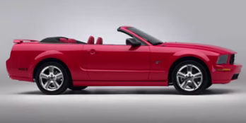 2006 Red Ford Mustang V6 RWD Convertible