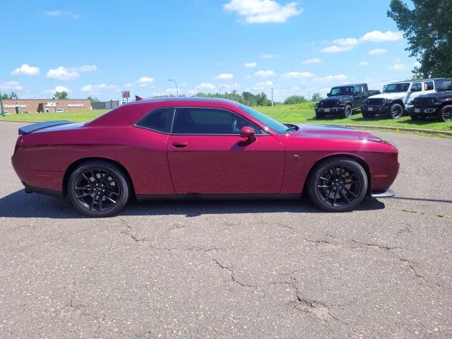 2023 Octane Red Pearlcoat Dodge Challenger SRT Hellcat Jailbreak RWD Coupe
