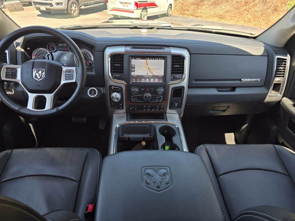 2016 Brilliant Black Crystal Pearlcoat Ram 1500 Laramie 4X4 Truck