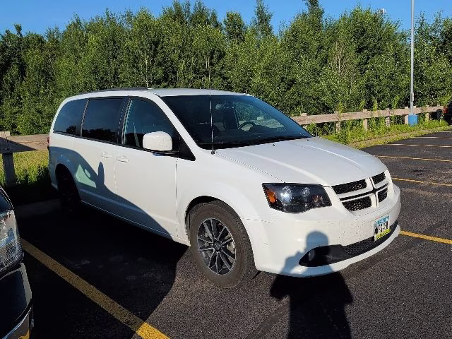 2018 White Knuckle Clearcoat Dodge Grand Caravan GT FWD Van