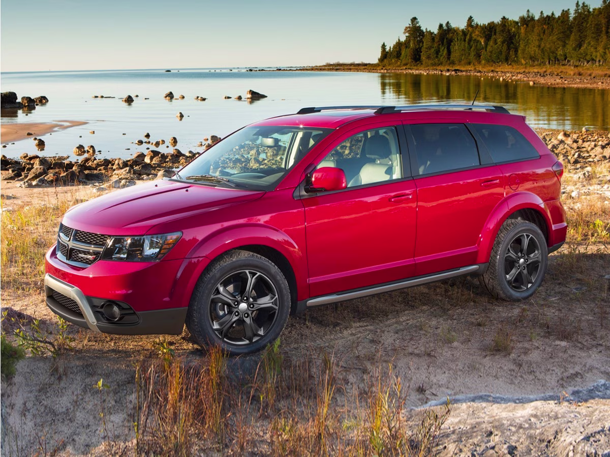 2019 Granite Crystal Metallic Clearcoat Dodge Journey GT AWD SUV