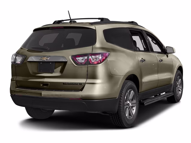 2016 Champagne Silver Metallic Chevrolet Traverse 2LT FWD SUV