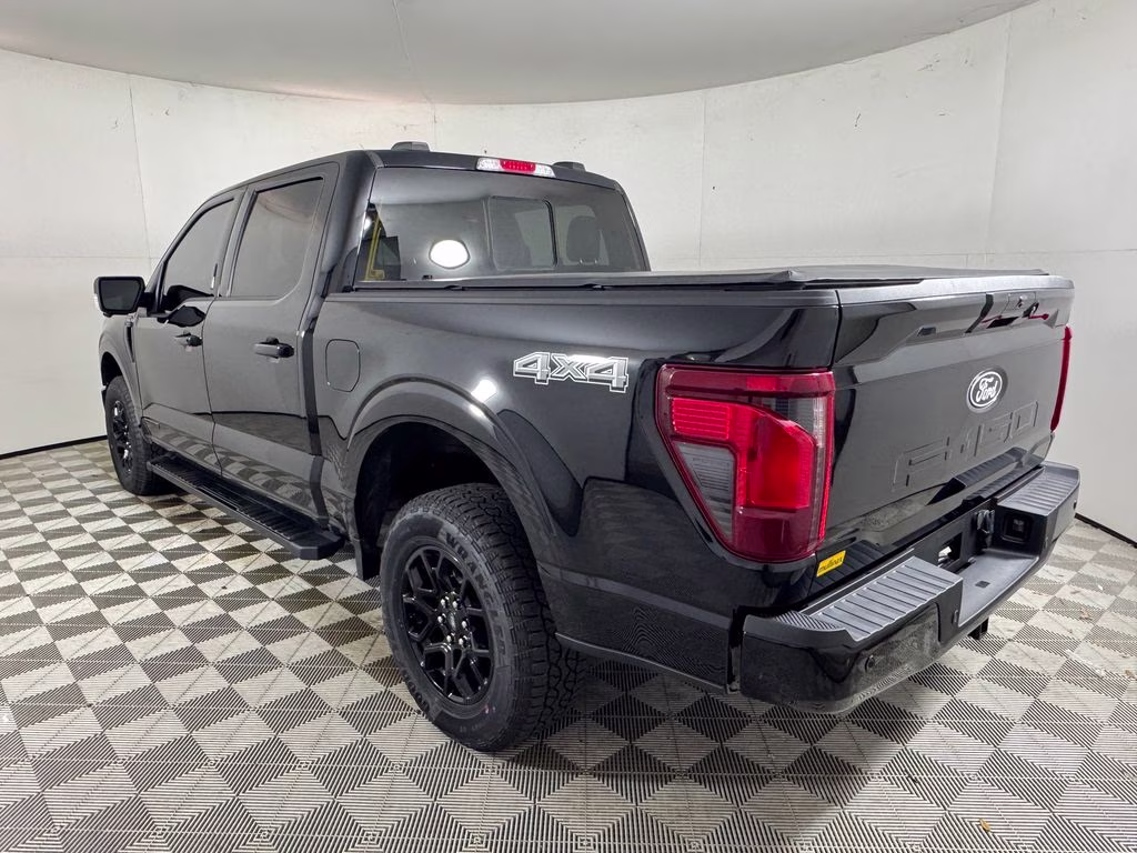 2024 Agate Black Metallic Ford F-150 XLT 4X4 Truck
