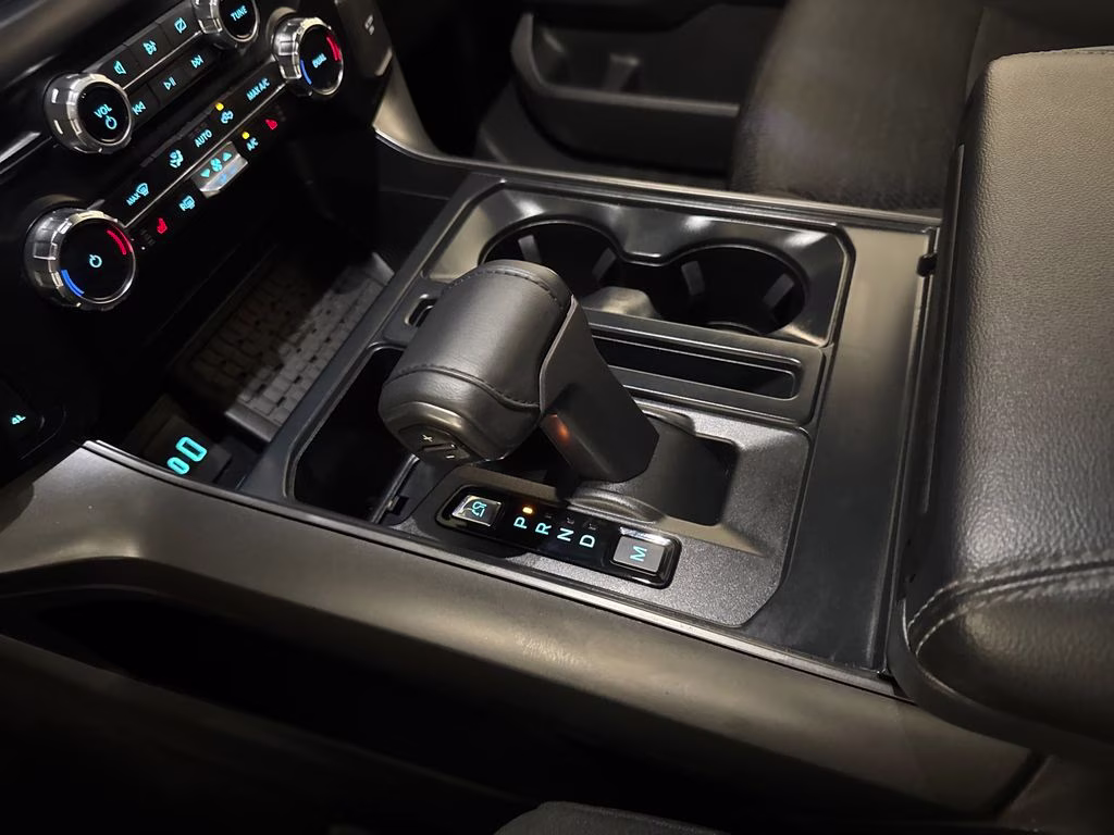 2024 Agate Black Metallic Ford F-150 XLT 4X4 Truck
