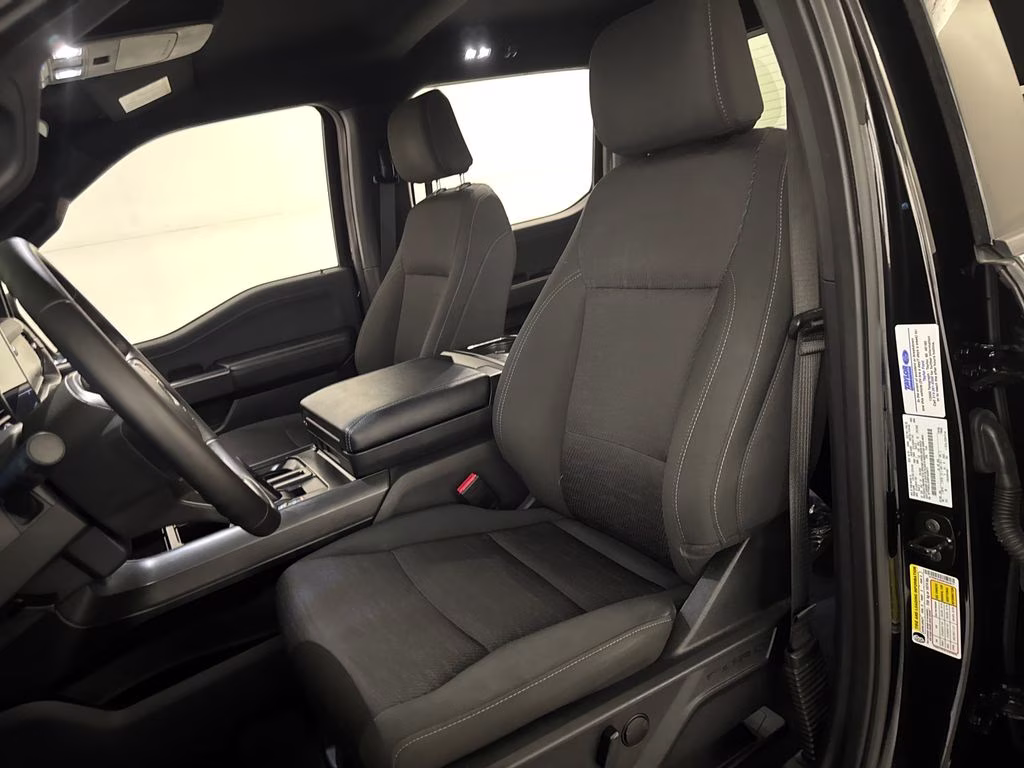 2024 Agate Black Metallic Ford F-150 XLT 4X4 Truck