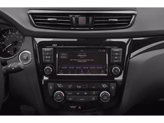 2021 Pearl White Tricoat Nissan Rogue Sport SV FWD SUV