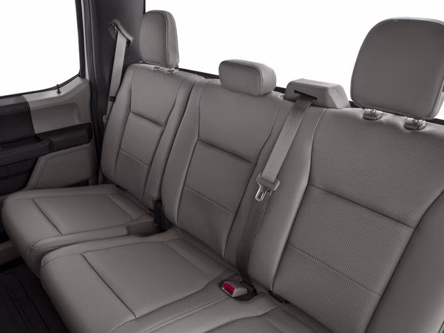 2016 Oxford White Ford F-150 XL 4X4 Truck