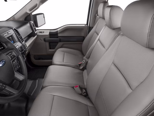2016 Oxford White Ford F-150 XL 4X4 Truck