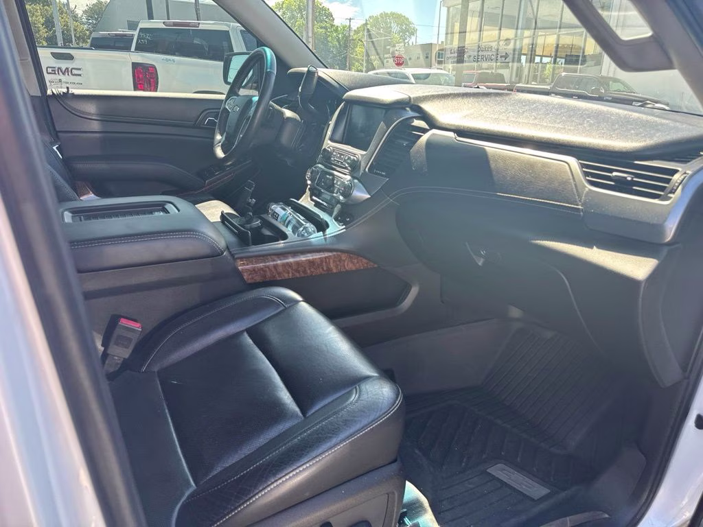 2016 Iridescent Pearl Tricoat Chevrolet Tahoe LTZ 4X4 SUV