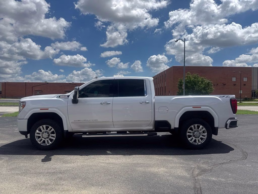 2020 White Frost Tricoat GMC Sierra 2500HD Denali 4X4 Truck