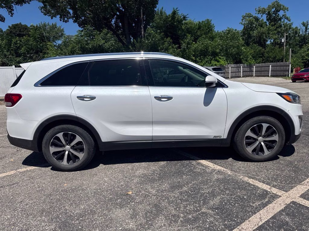 2018 Snow White Pearl Kia Sorento EX AWD SUV