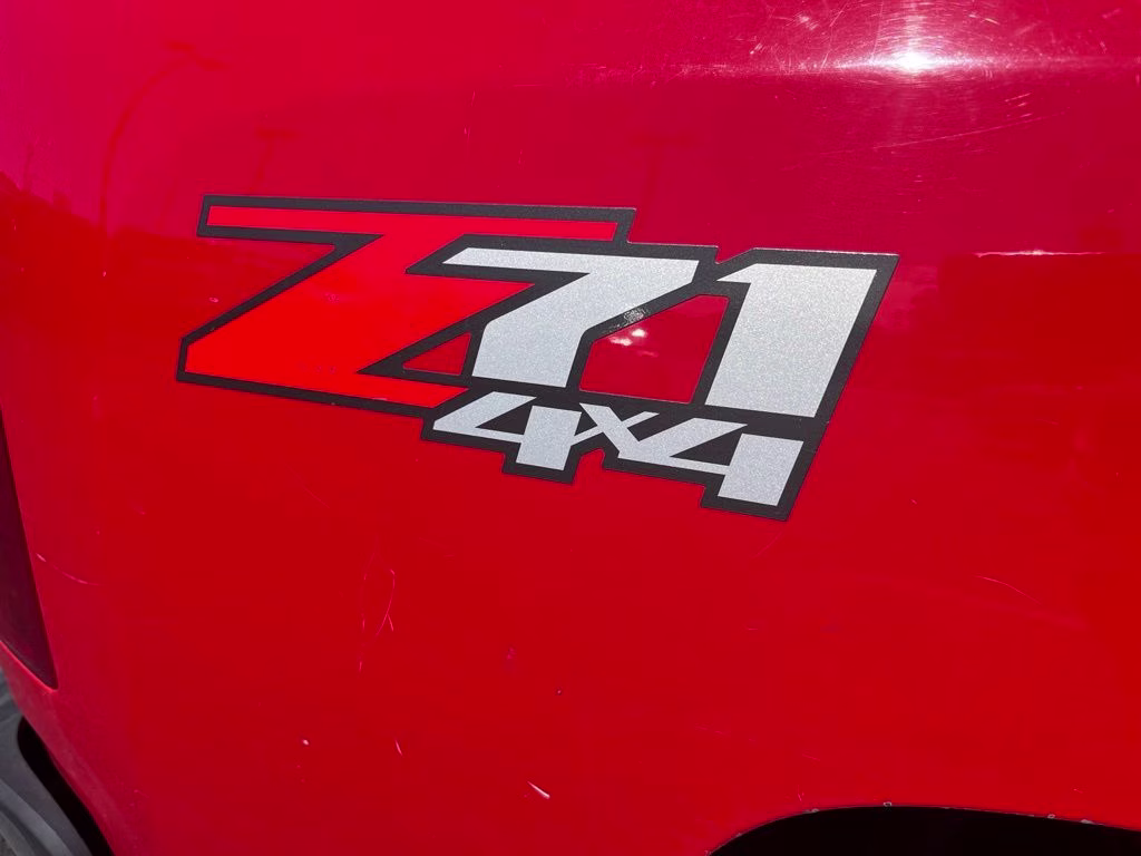 2011 Victory Red Chevrolet Silverado 1500 LT 4X4 Truck
