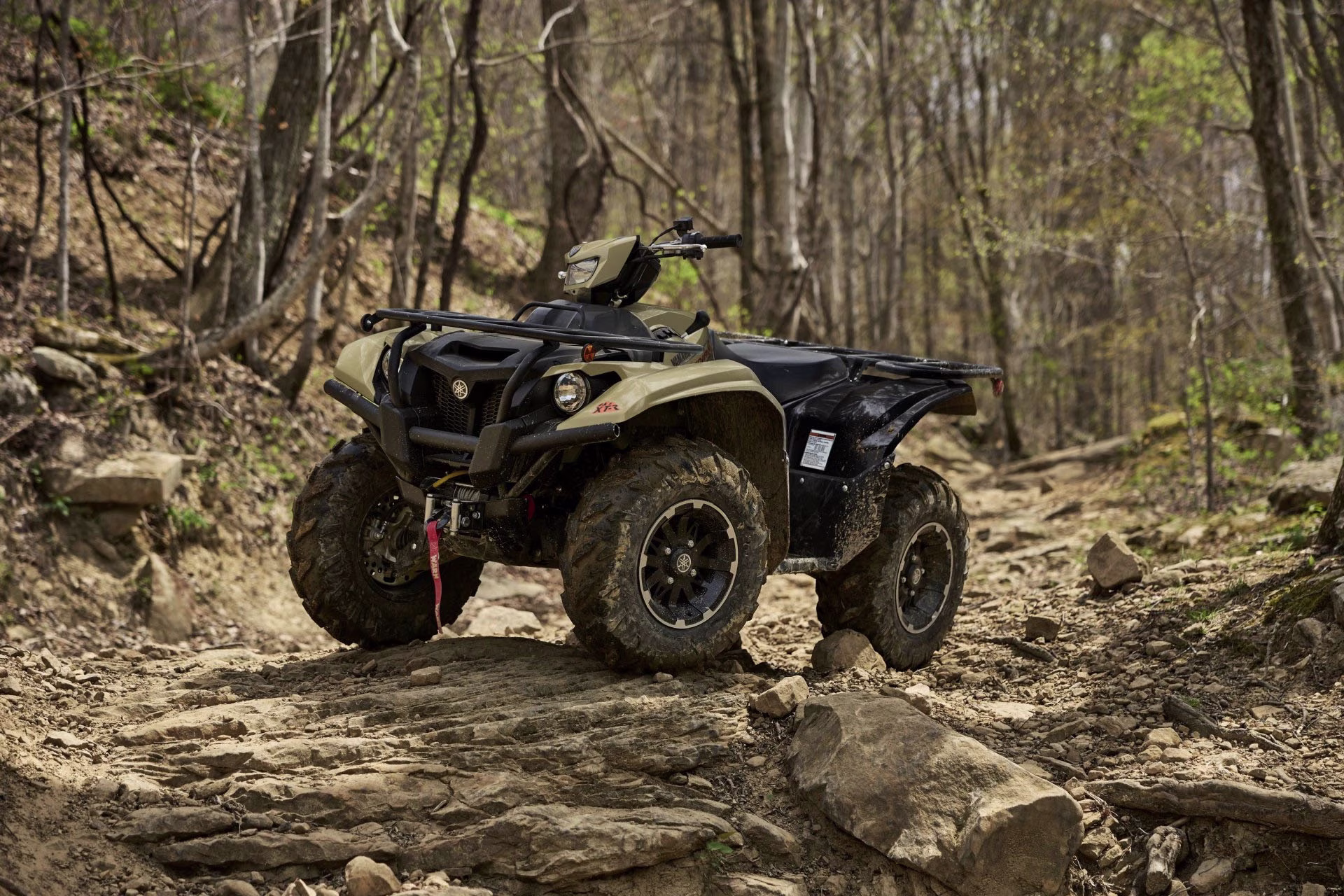 2027 Fall Beige / Yamaha Black Yamaha Kodiak 700 EPS XT-R ATV