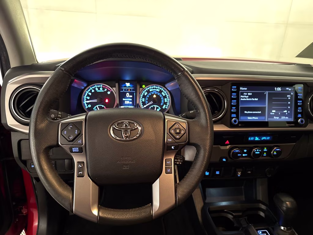 2022 Barcelona Red Metallic Toyota Tacoma SR5 RWD Truck