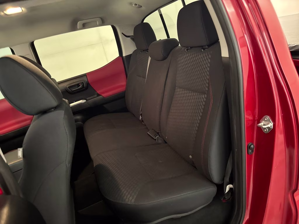 2022 Barcelona Red Metallic Toyota Tacoma SR5 RWD Truck