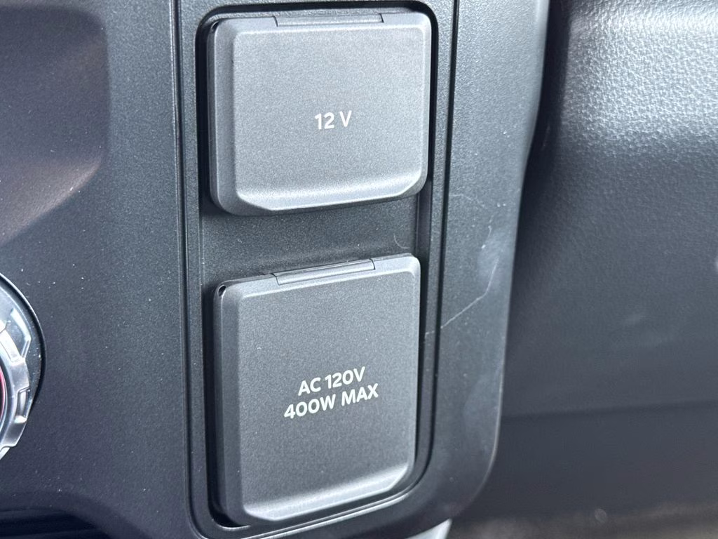 2026 Avalanche Ford Super Duty F-250 SRW Lariat 4X4 Truck