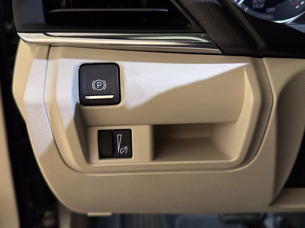 2021 Satin Steel Metallic Cadillac CT4 Luxury RWD Sedan