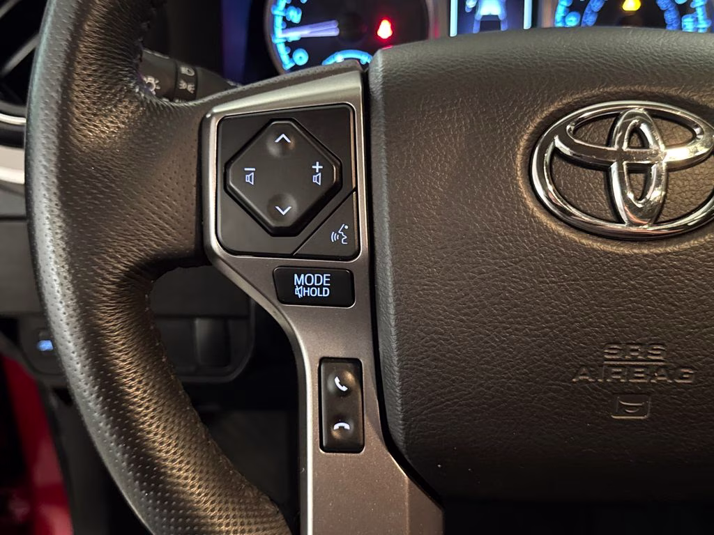 2022 Barcelona Red Metallic Toyota Tacoma SR5 RWD Truck