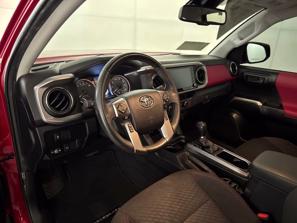 2022 Barcelona Red Metallic Toyota Tacoma SR5 RWD Truck