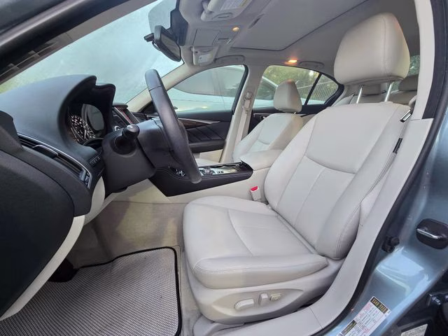 2018 Hagane Blue INFINITI Q50 3.0t LUXE RWD Sedan