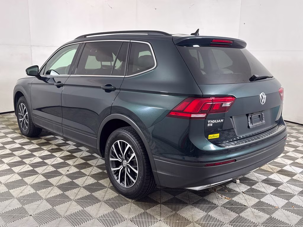 2019 Dark Moss Green Metallic Volkswagen Tiguan 2.0T SE FWD SUV