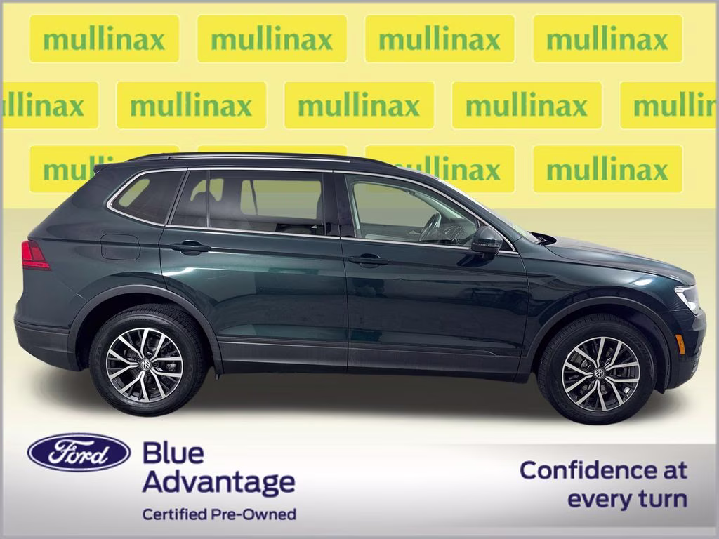 2019 Dark Moss Green Metallic Volkswagen Tiguan 2.0T SE FWD SUV