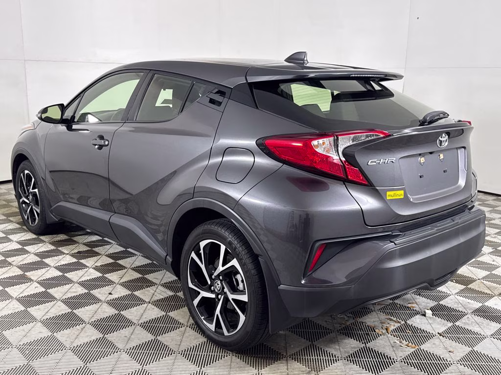 2021 Magnetic Gray Metallic Toyota C-HR XLE FWD SUV