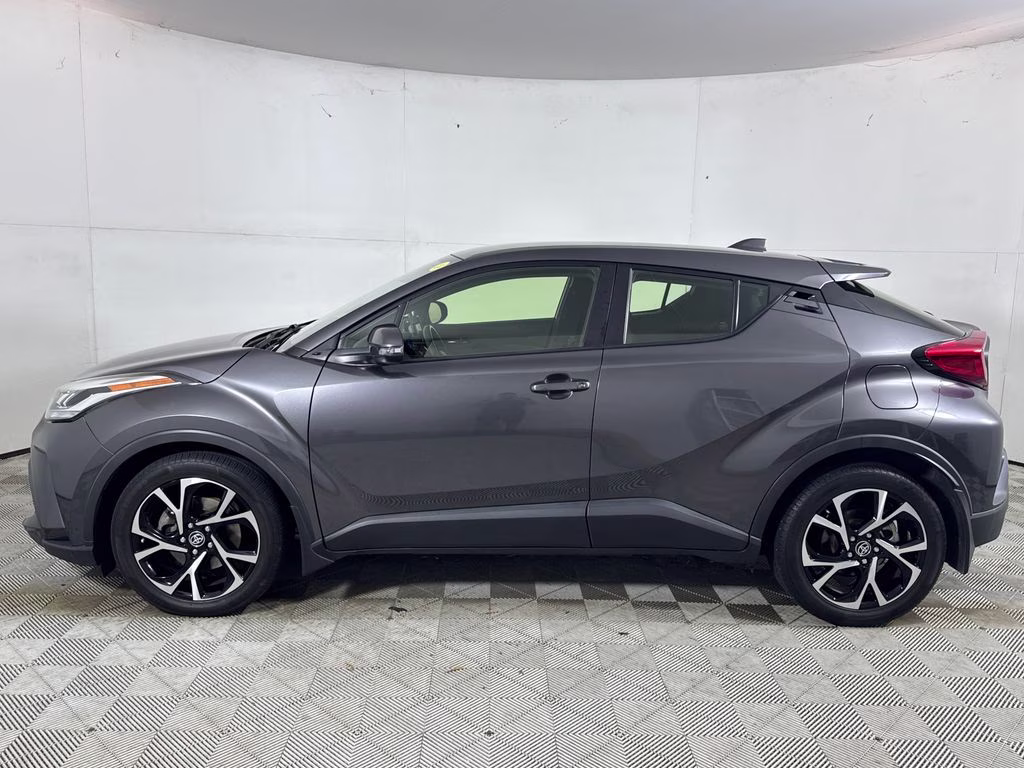 2021 Magnetic Gray Metallic Toyota C-HR XLE FWD SUV