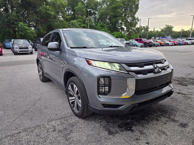 2024 Mercury Gray Metallic Mitsubishi Outlander Sport 2.0 ES 4X4 SUV