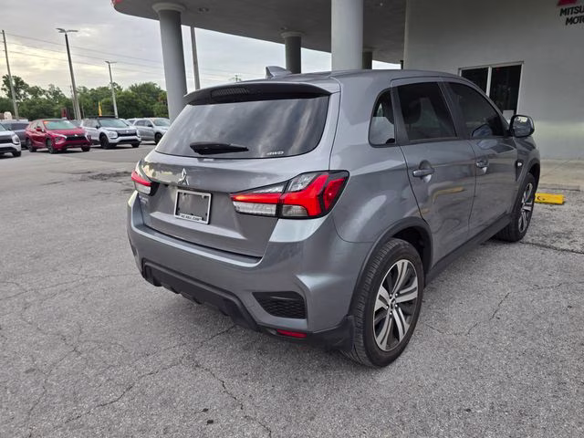 2024 Mercury Gray Metallic Mitsubishi Outlander Sport 2.0 ES 4X4 SUV